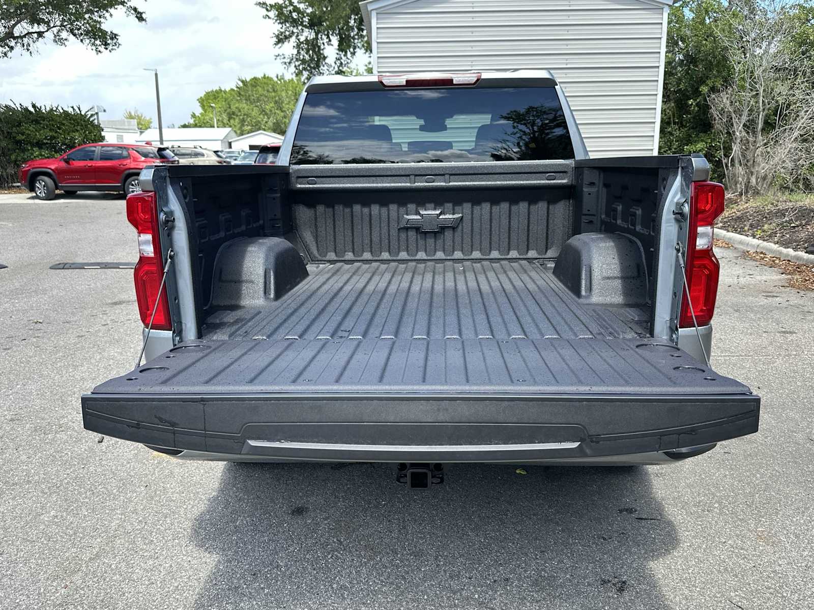 Thumbnail: 2026 Chevrolet Silverado 1500 - 26