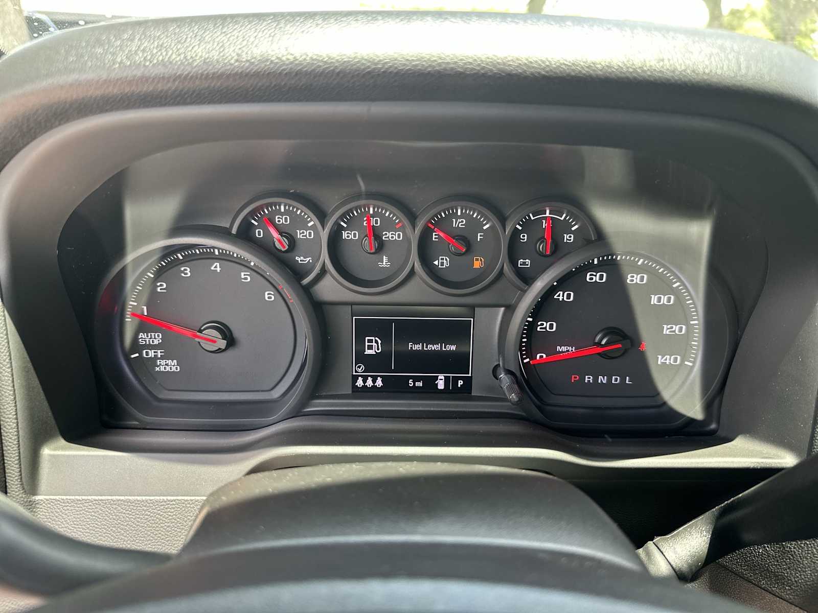 Thumbnail: 2025 Chevrolet Silverado 1500 - 24