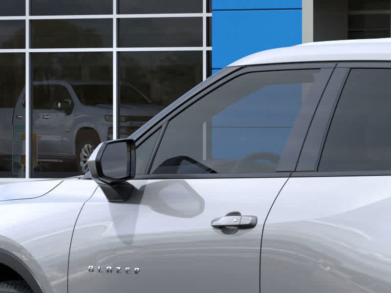 Thumbnail: 2025 Chevrolet Blazer - 12