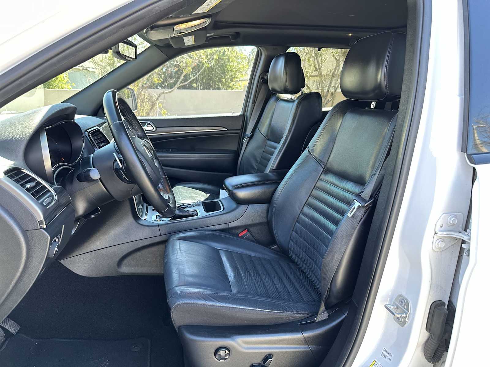 Thumbnail: 2020 Jeep Grand Cherokee - 2