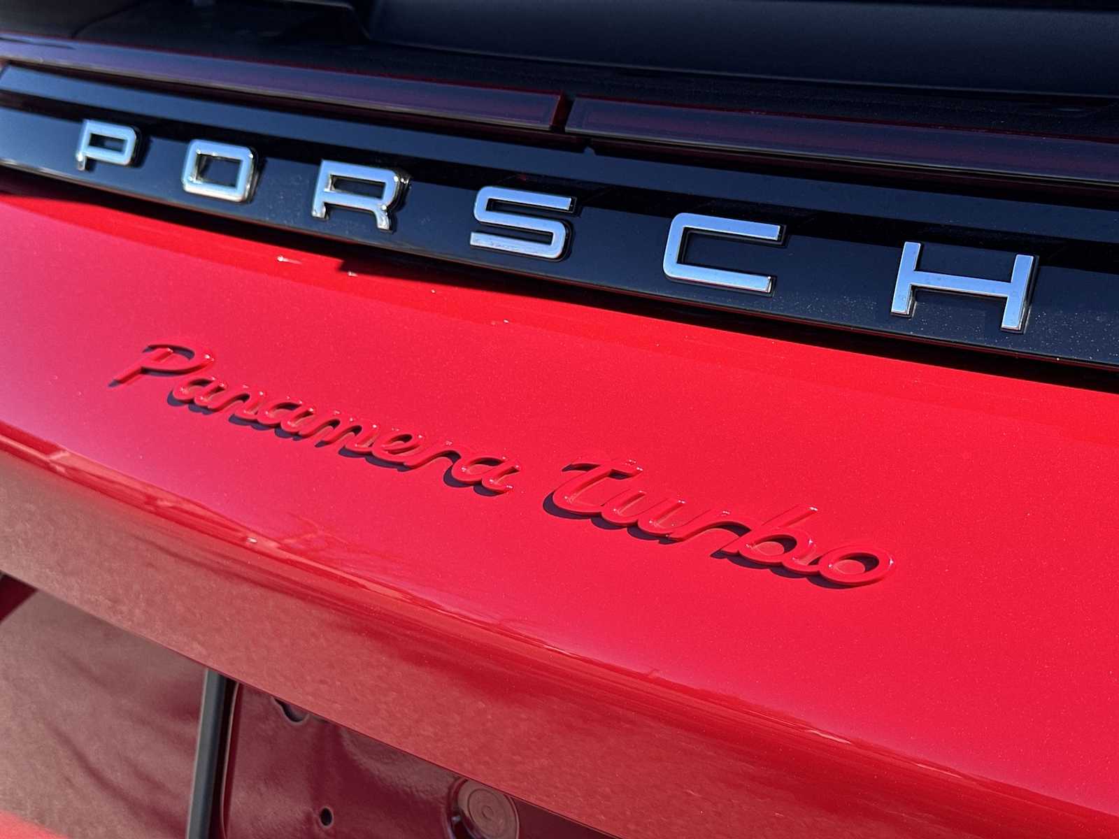 Thumbnail: 2018 Porsche Panamera - 11