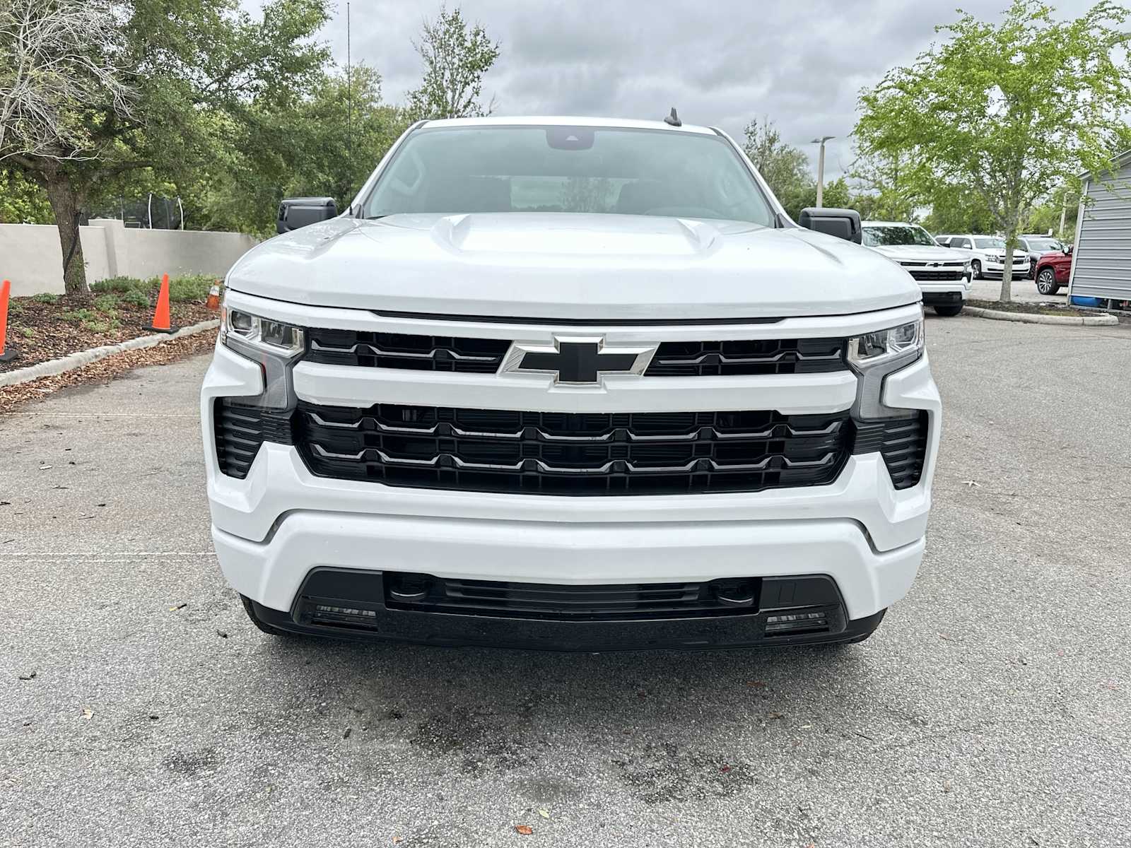 Thumbnail: 2026 Chevrolet Silverado 1500 - 9