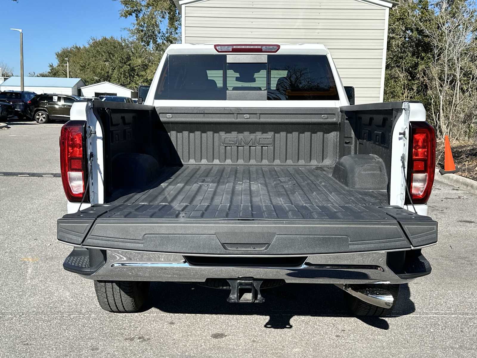 Thumbnail: 2024 GMC Sierra 2500 - 25