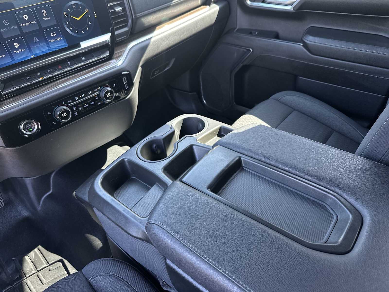 Thumbnail: 2023 Chevrolet Silverado 1500 - 27
