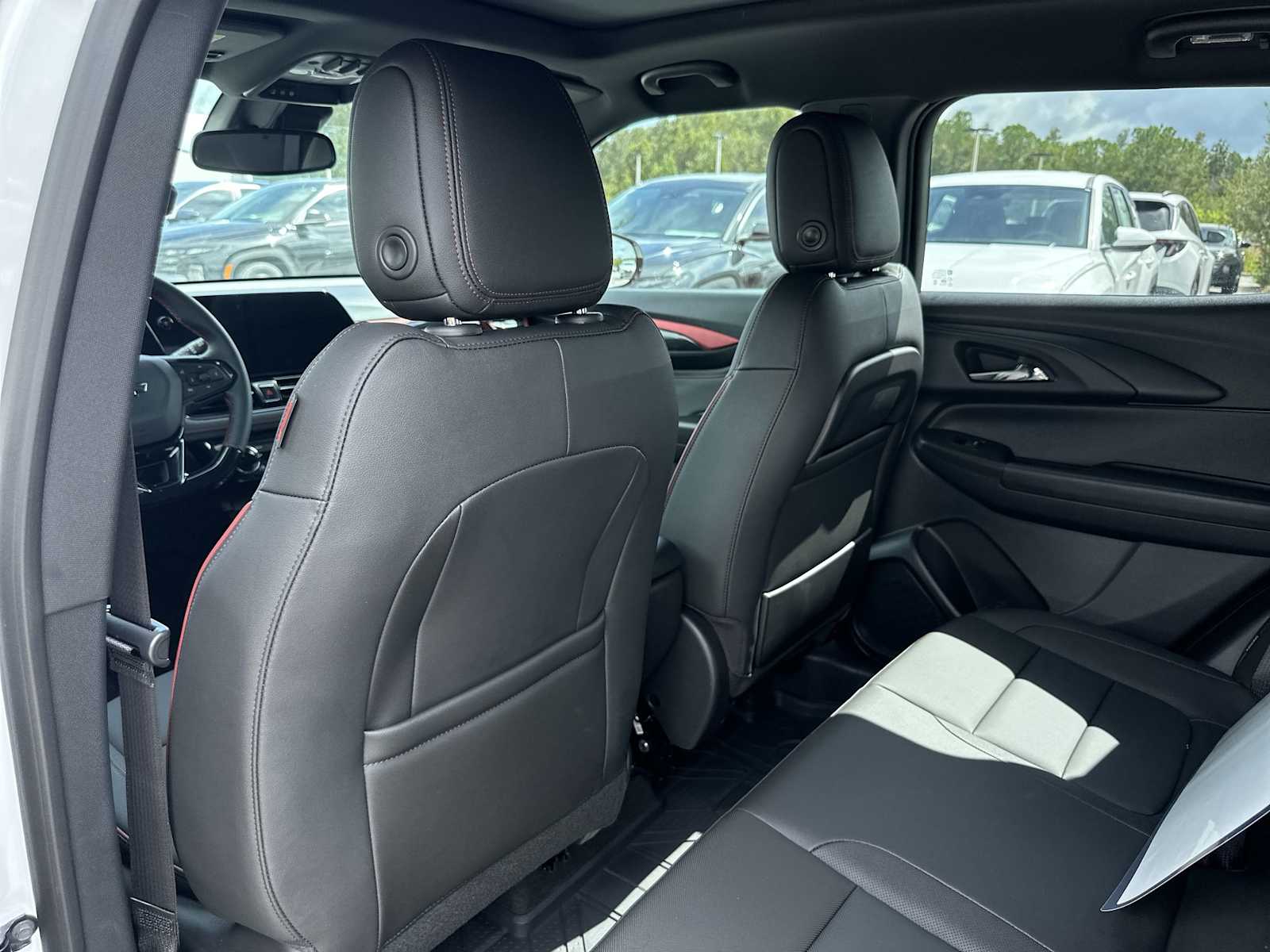 Thumbnail: 2026 Chevrolet TrailBlazer - 16