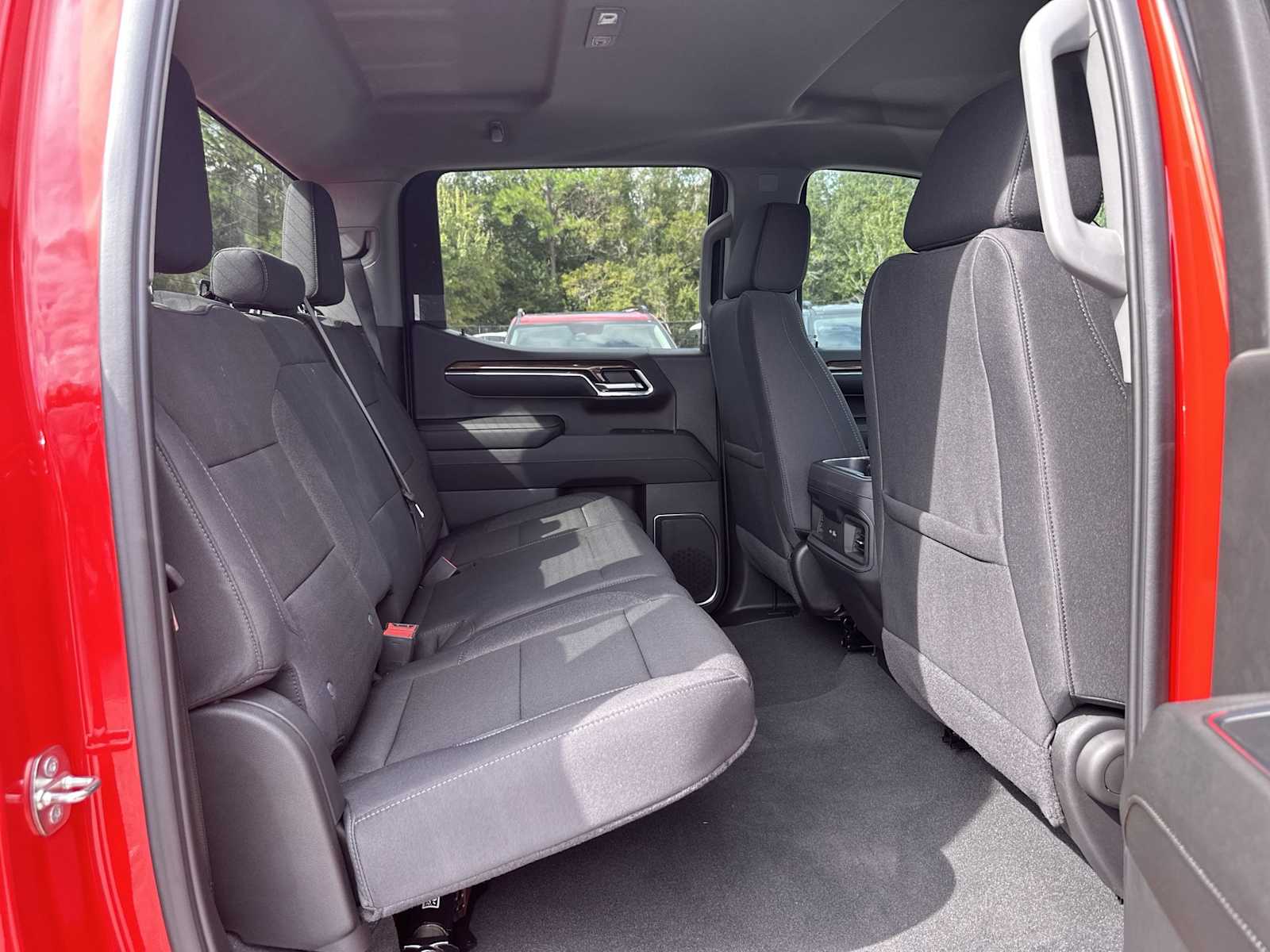 Thumbnail: 2024 Chevrolet Silverado 1500 - 18