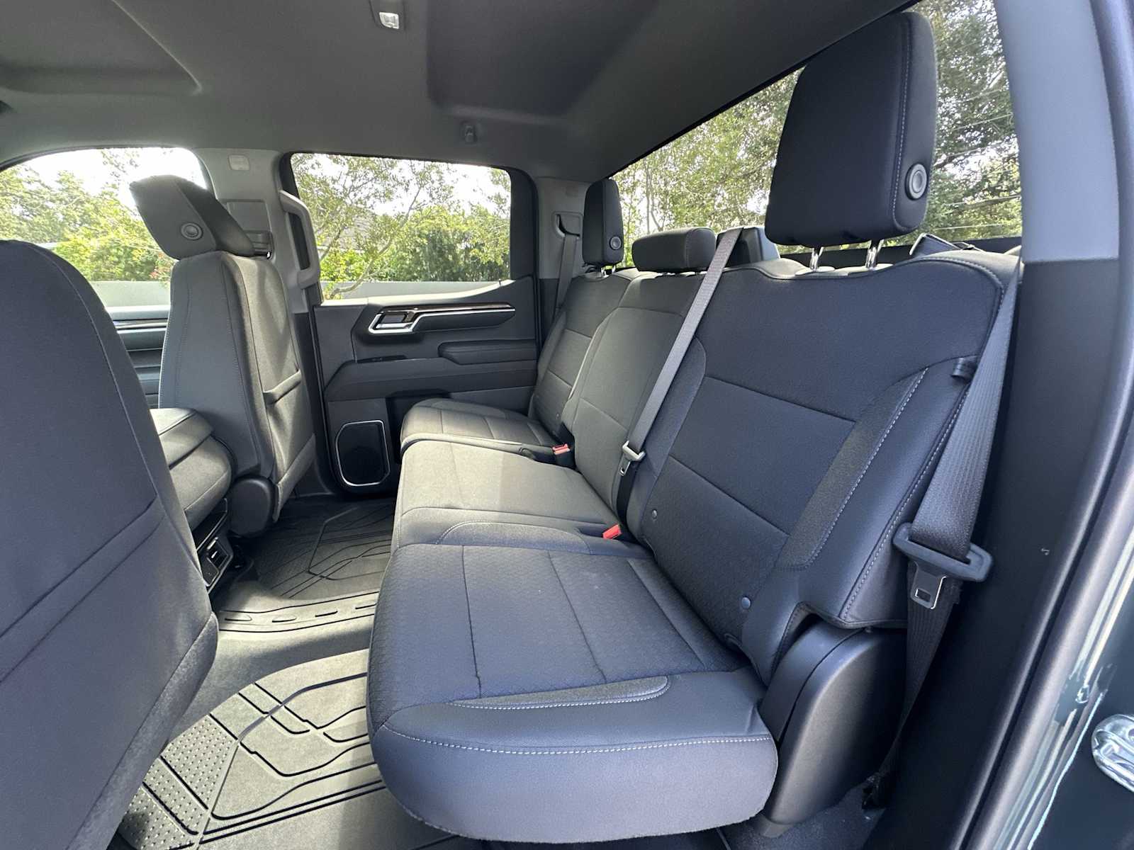 Thumbnail: 2026 Chevrolet Silverado 1500 - 17