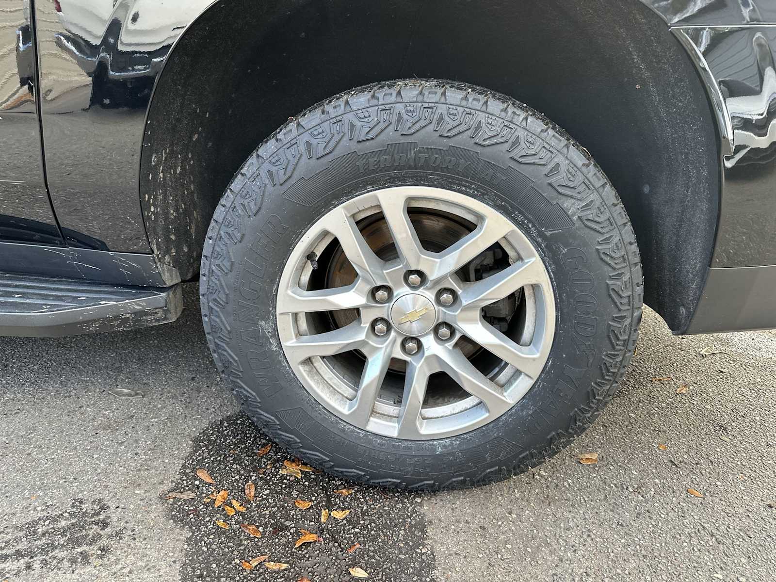 Thumbnail: 2021 Chevrolet Suburban - 12