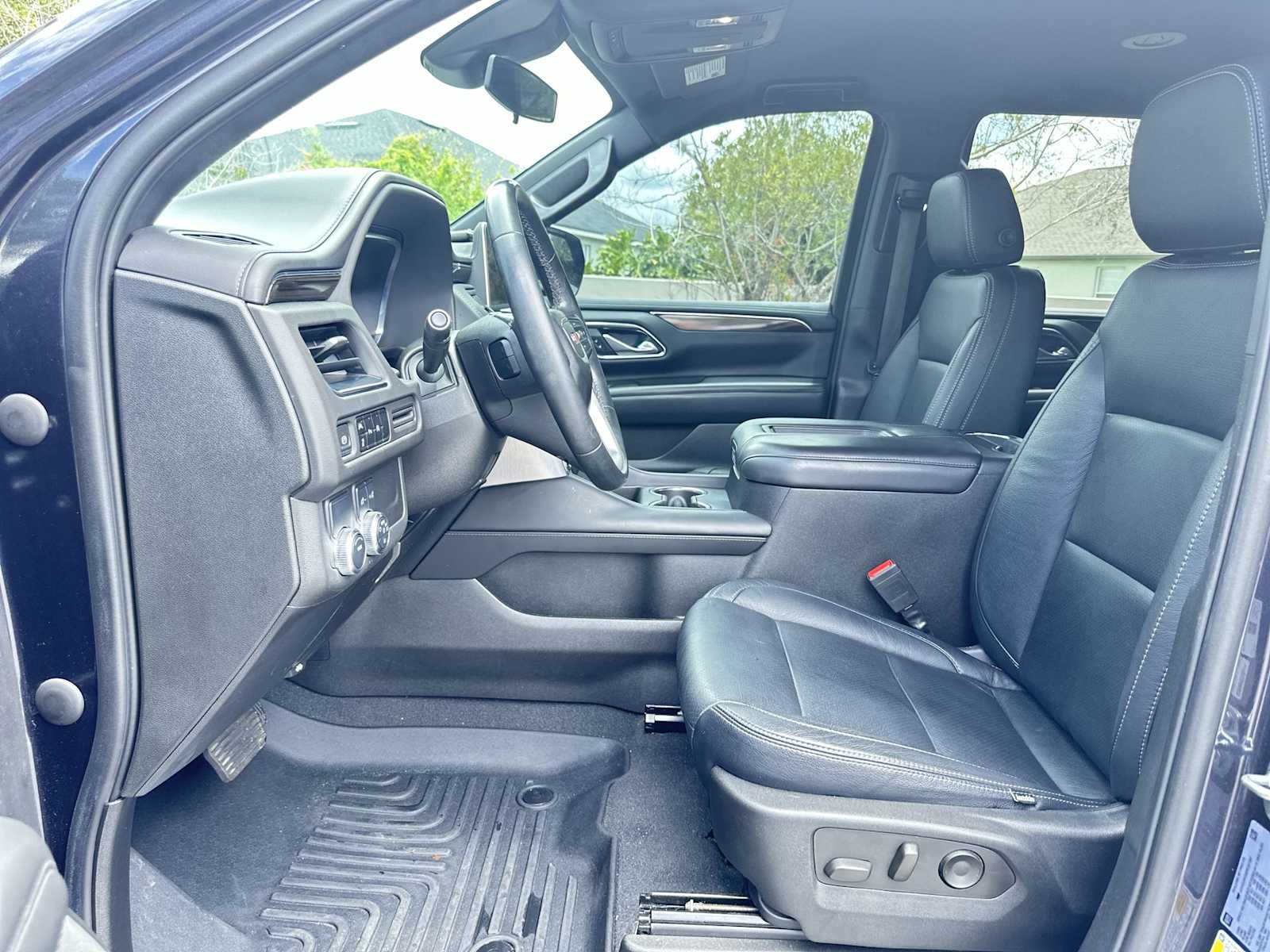 Thumbnail: 2023 GMC Yukon - 15