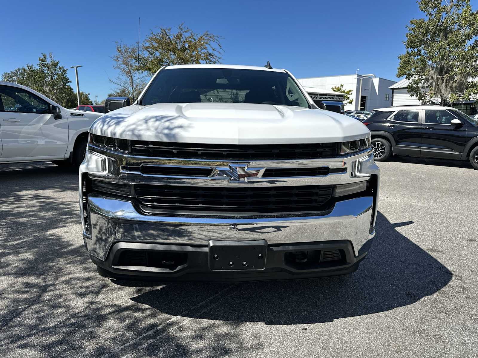 Thumbnail: 2022 Chevrolet Silverado 1500 - 9