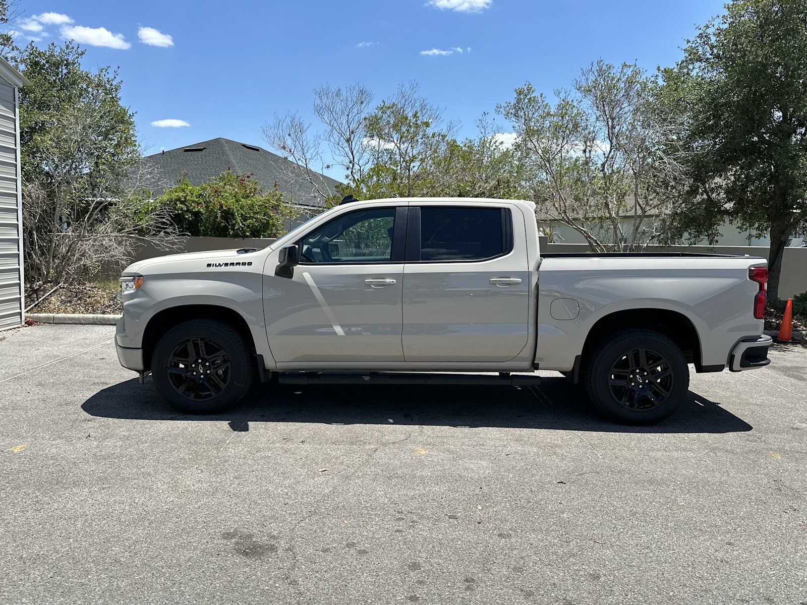 Thumbnail: 2026 Chevrolet Silverado 1500 - 3