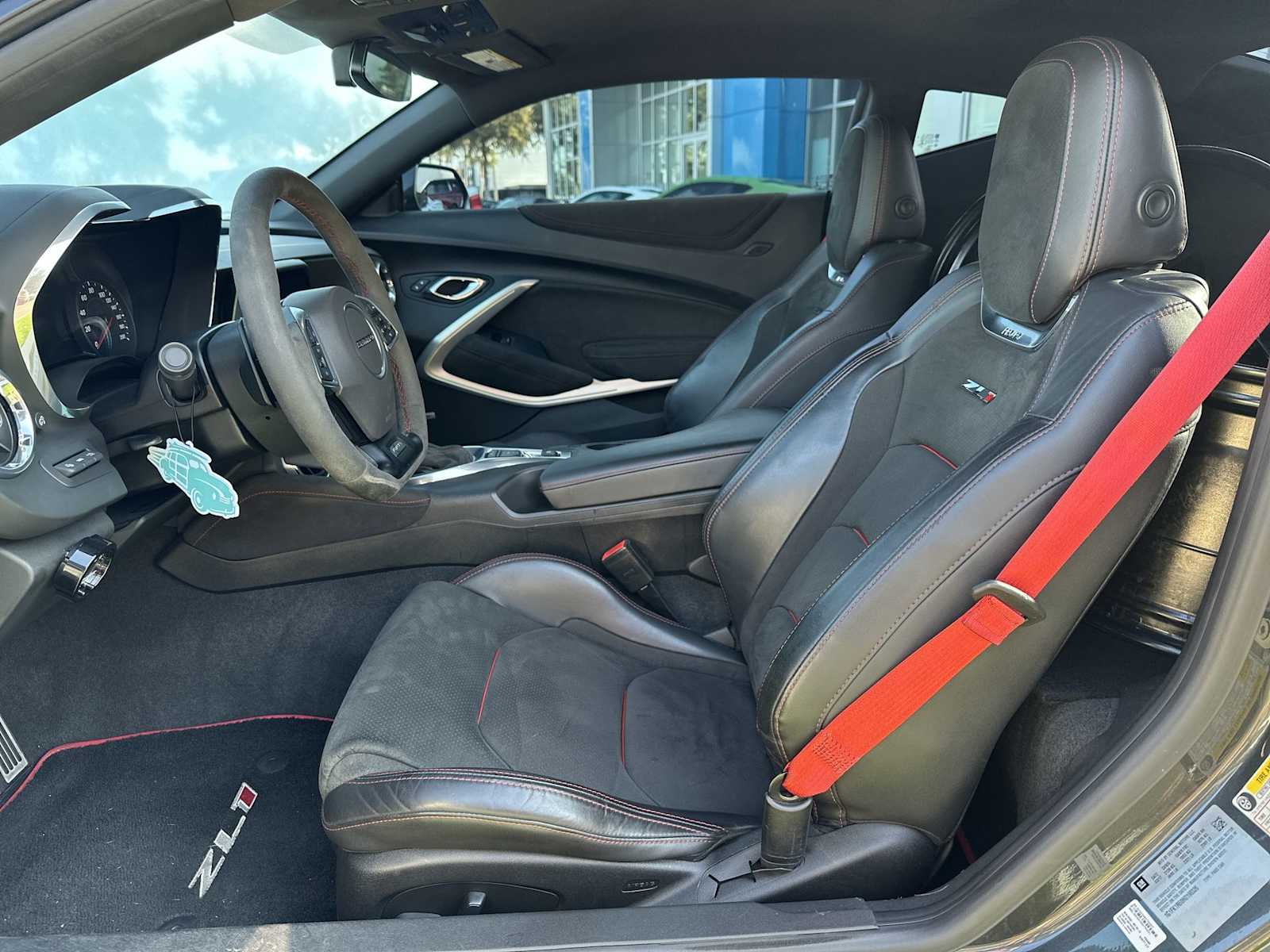 Thumbnail: 2017 Chevrolet Camaro - 15