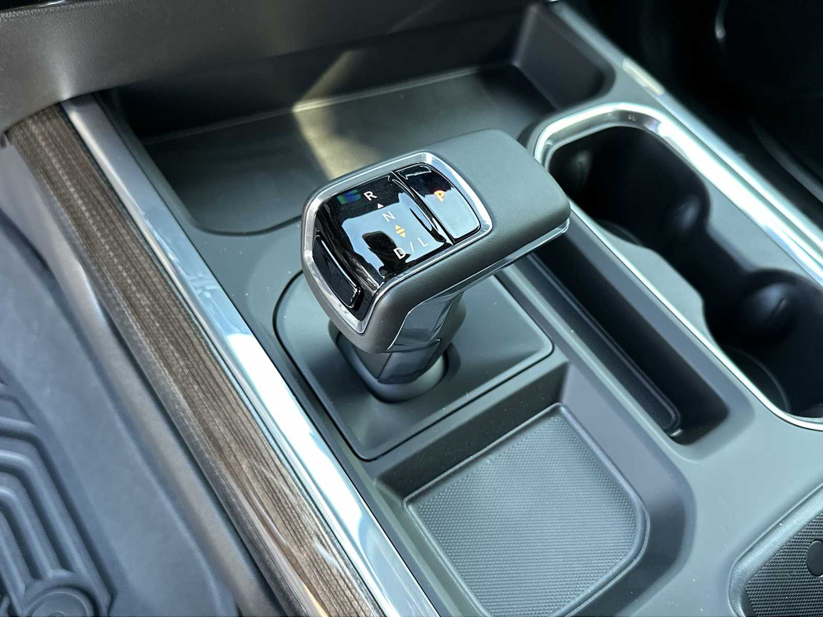 Thumbnail: 2026 Chevrolet Silverado 1500 - 23