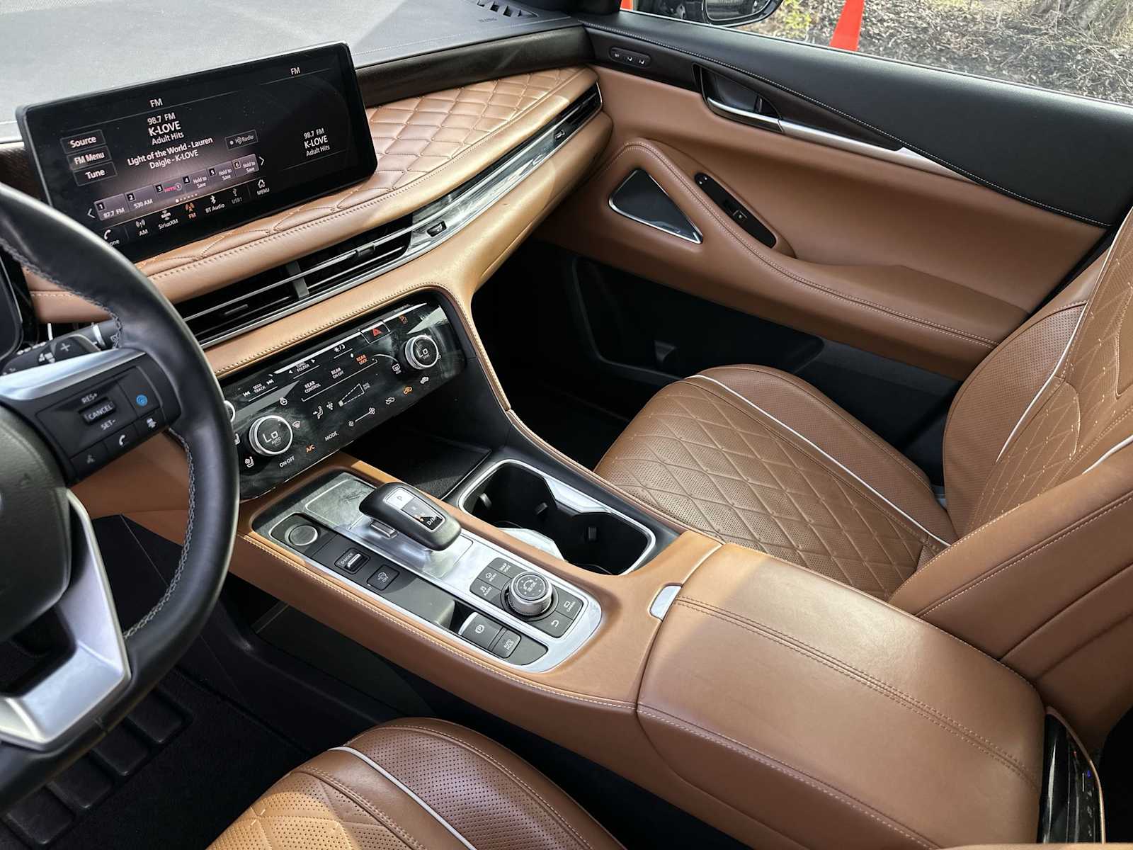 Thumbnail: 2022 INFINITI QX60 - 21