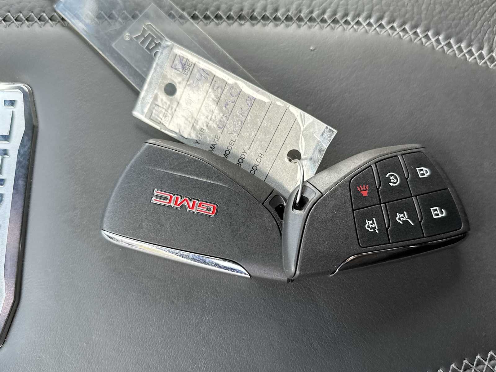 Thumbnail: 2025 GMC Yukon - 26