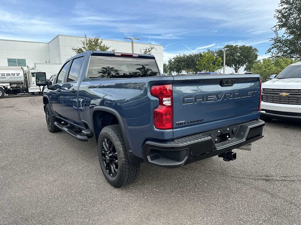 New 2025 Chevrolet Silverado 2500 HD Custom Truck Crew Cab