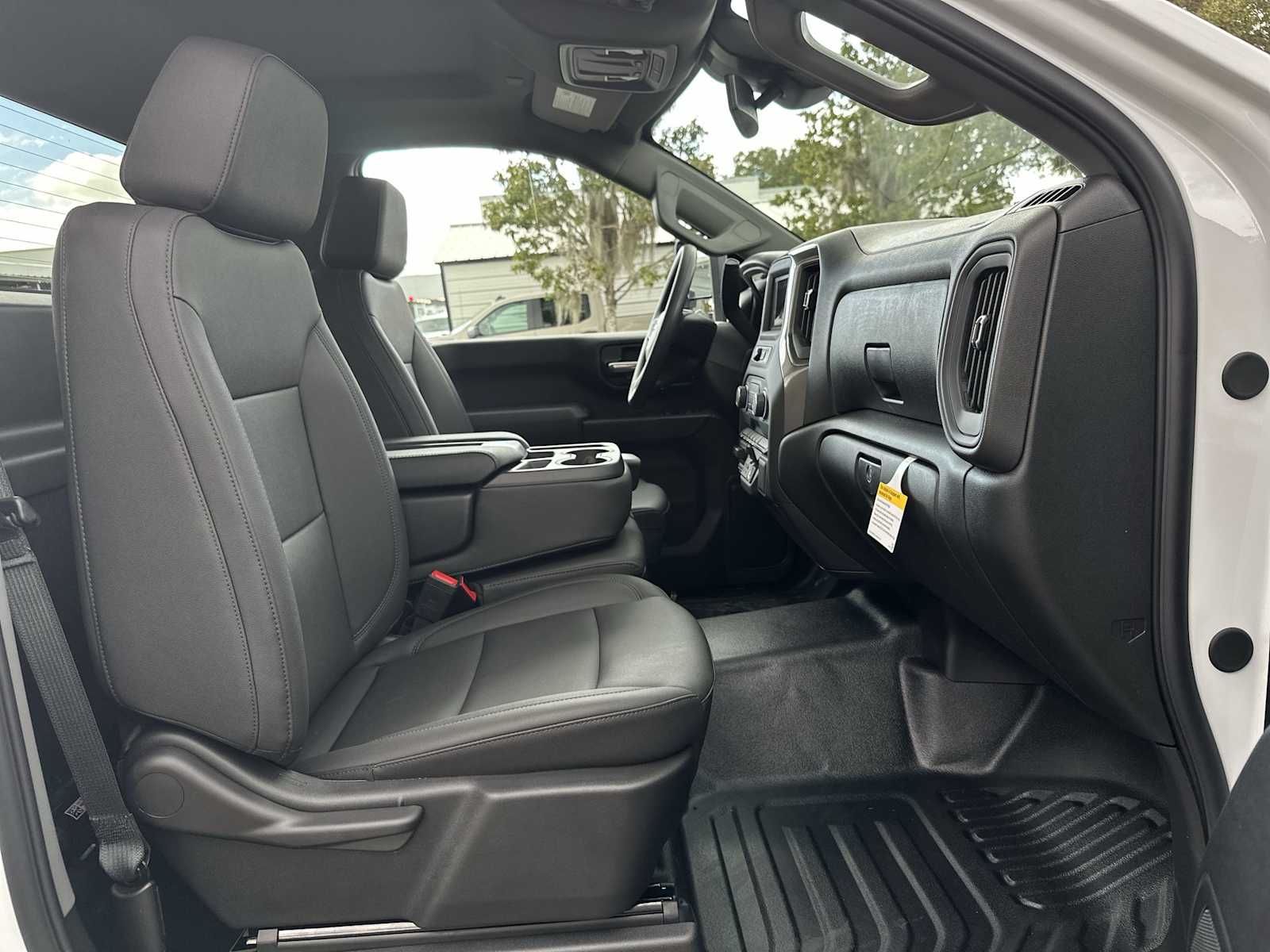 Thumbnail: 2026 Chevrolet Silverado 2500 - 19