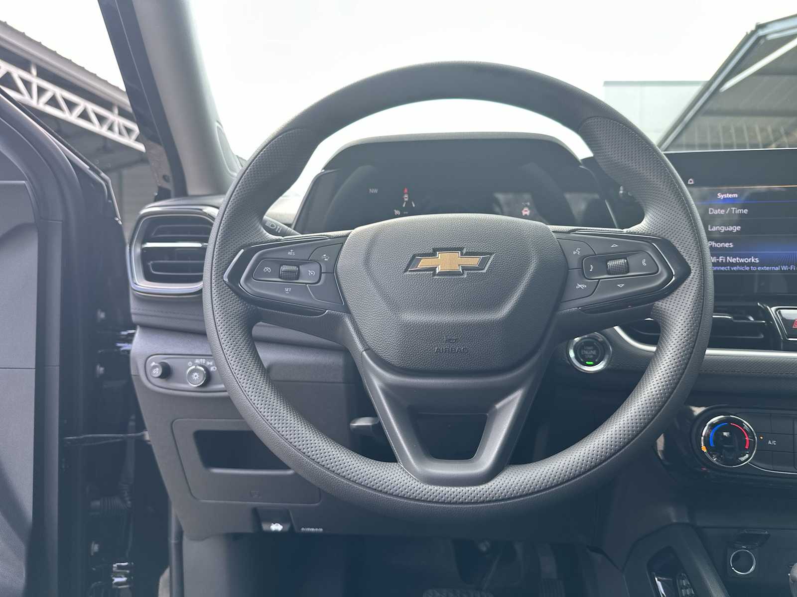 Thumbnail: 2026 Chevrolet TrailBlazer - 20