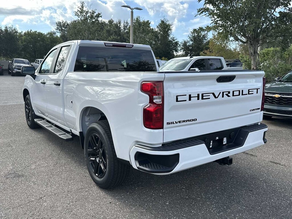 New 2026 Chevrolet Silverado 1500 Custom Truck Double Cab