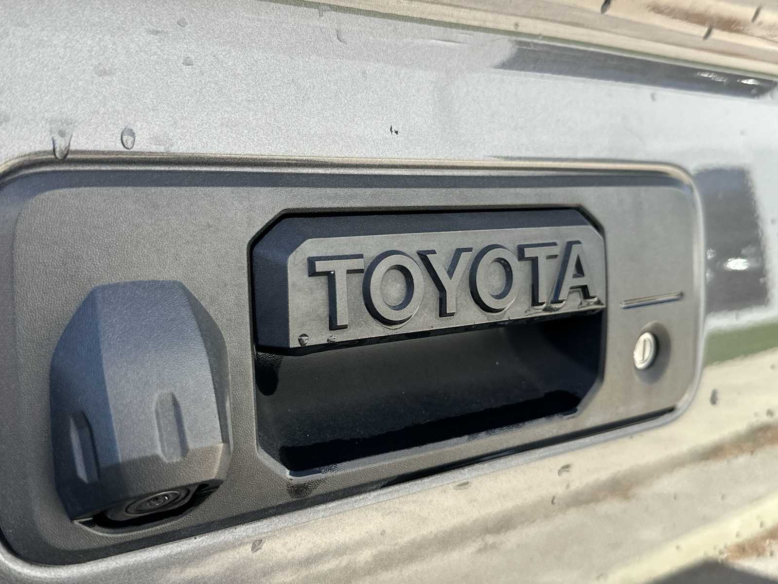 Thumbnail: 2019 Toyota Tundra - 9