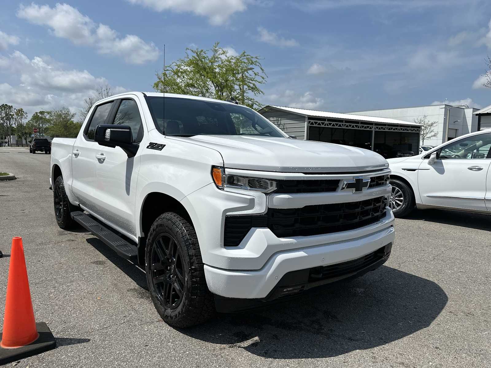 Thumbnail: 2026 Chevrolet Silverado 1500 - 8