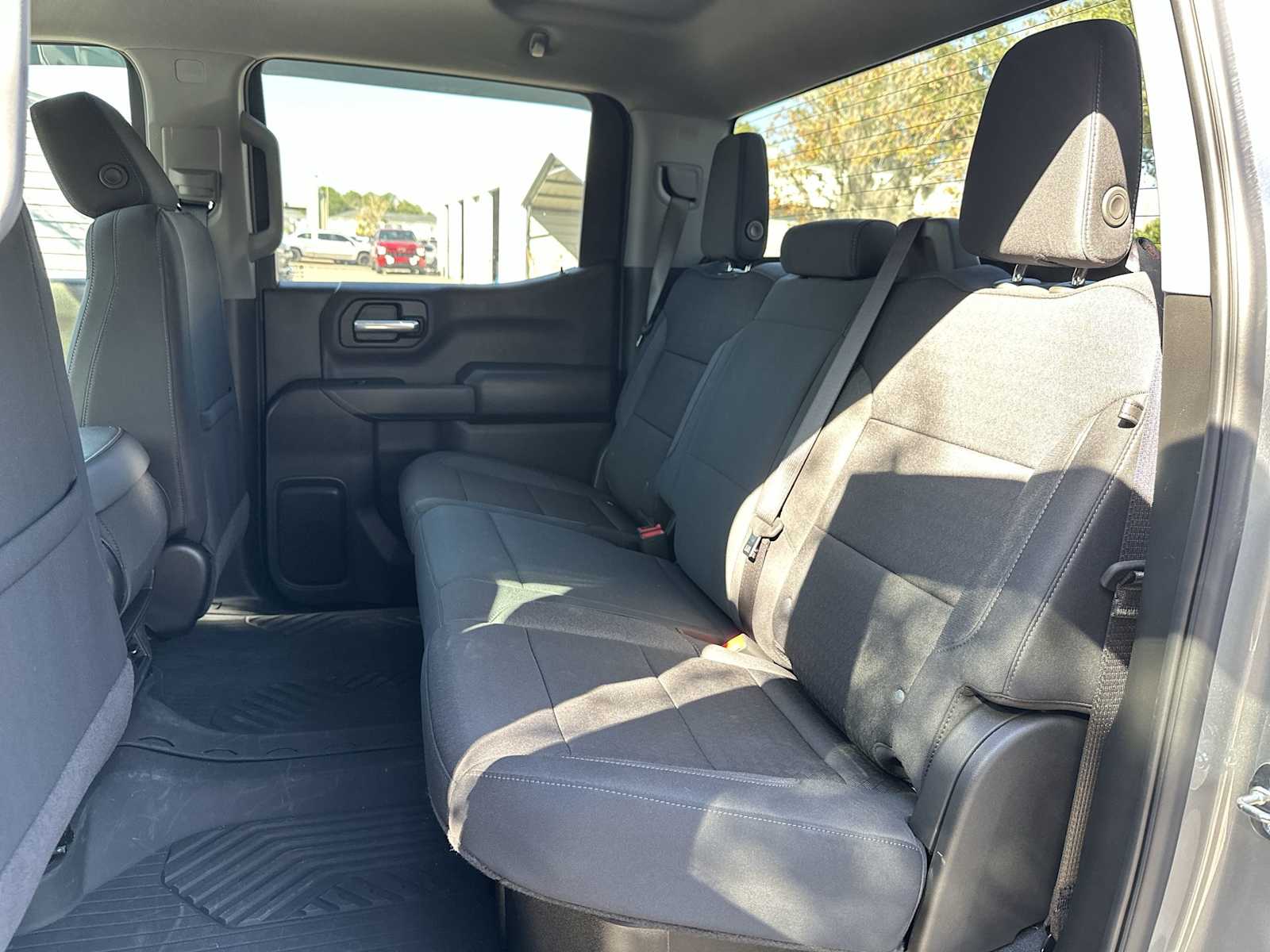 Thumbnail: 2024 Chevrolet Silverado 1500 - 31