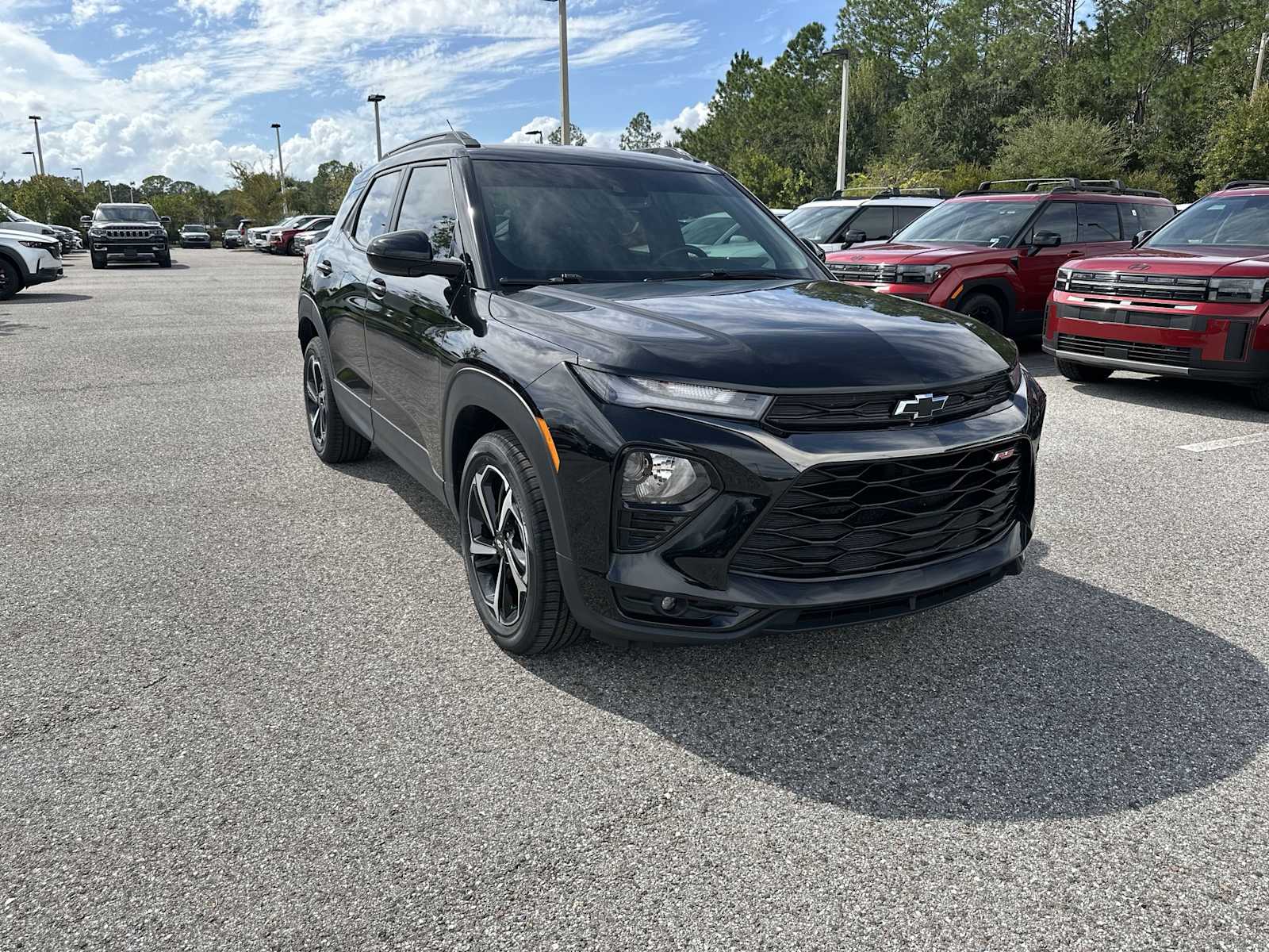 Thumbnail: 2023 Chevrolet TrailBlazer - 8