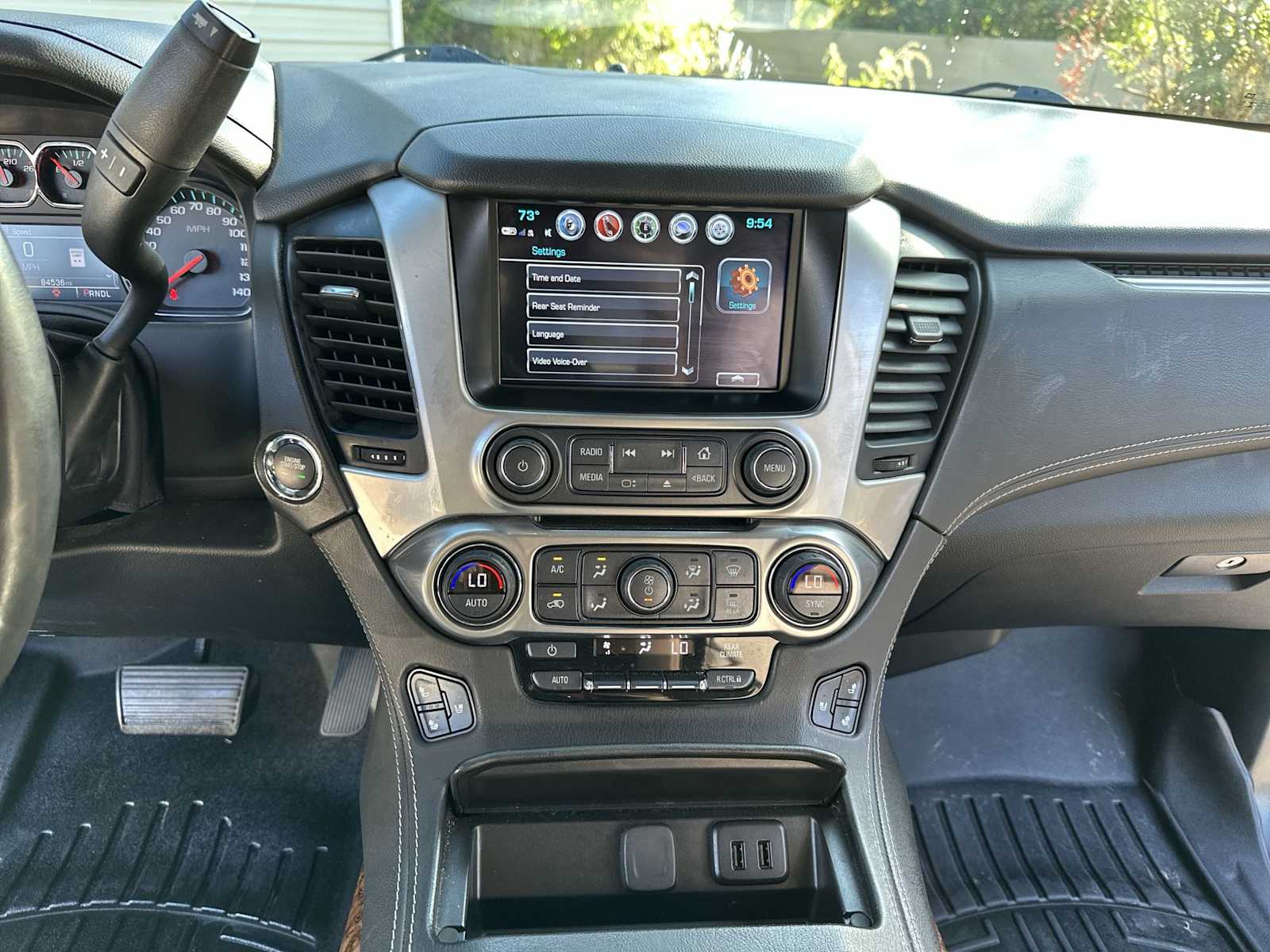 Thumbnail: 2020 Chevrolet Tahoe - 21