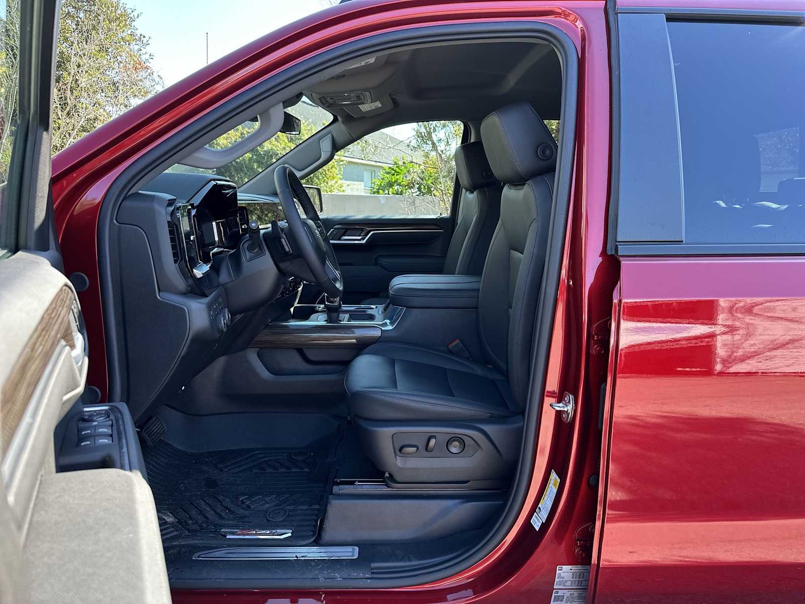 Thumbnail: 2026 Chevrolet Silverado 1500 - 2