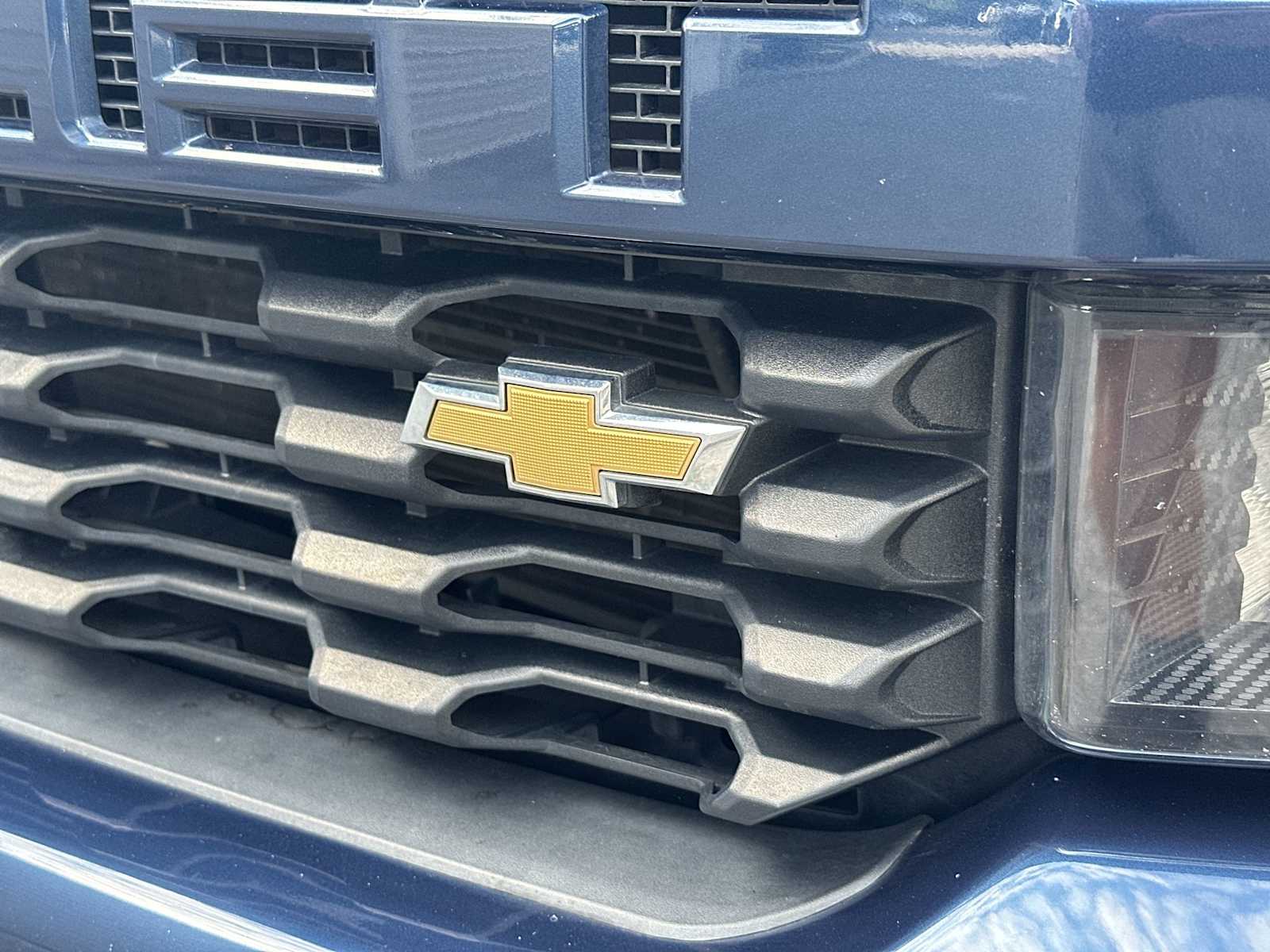 Thumbnail: 2020 Chevrolet Silverado 1500 - 10