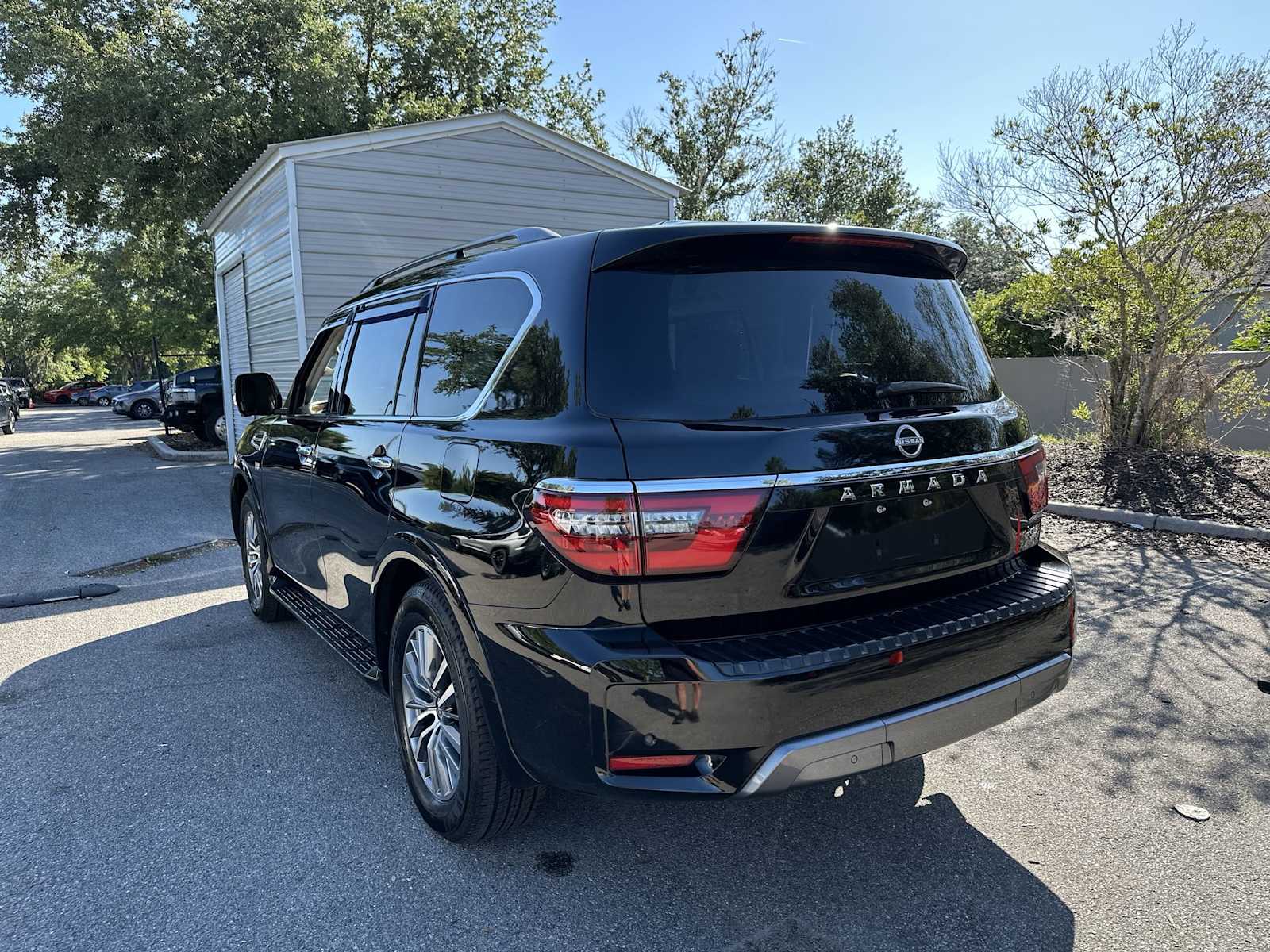 Thumbnail: 2021 Nissan Armada - 4