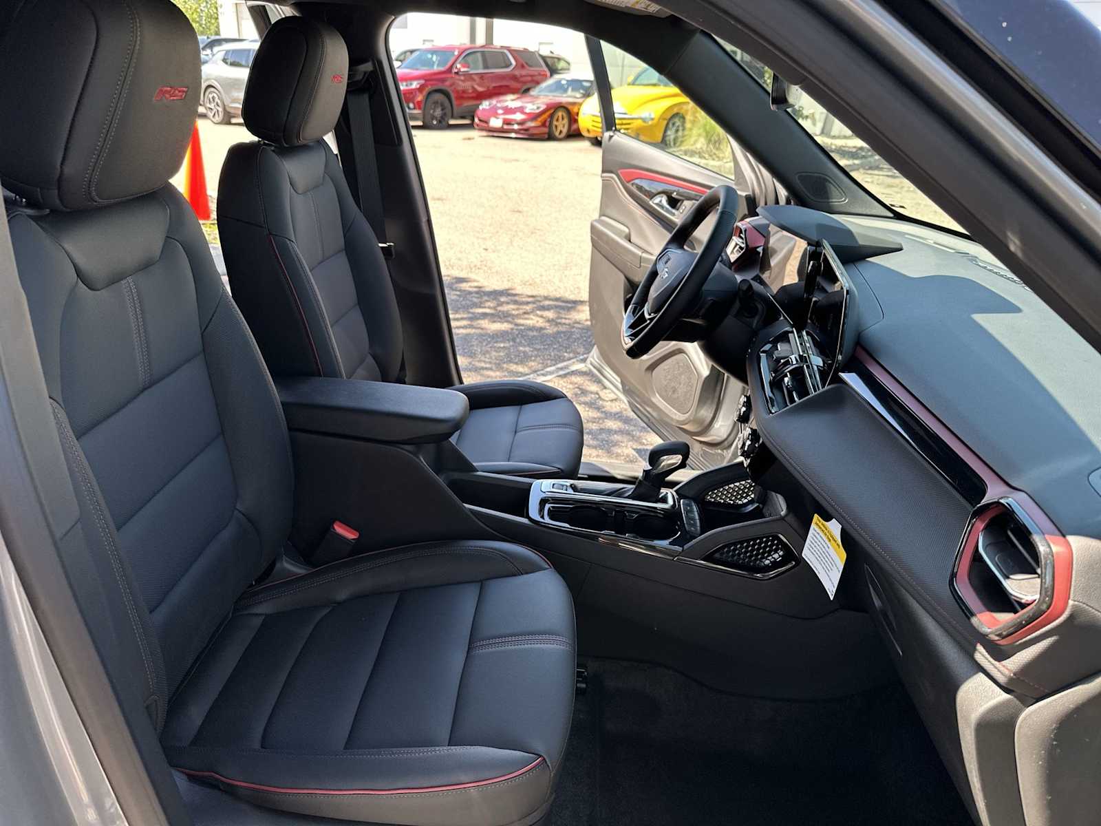 Thumbnail: 2026 Chevrolet TrailBlazer - 14