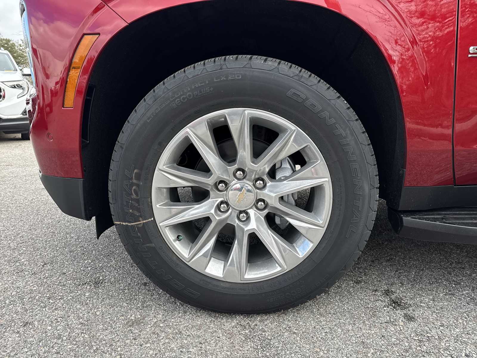 Thumbnail: 2025 Chevrolet Suburban - 18