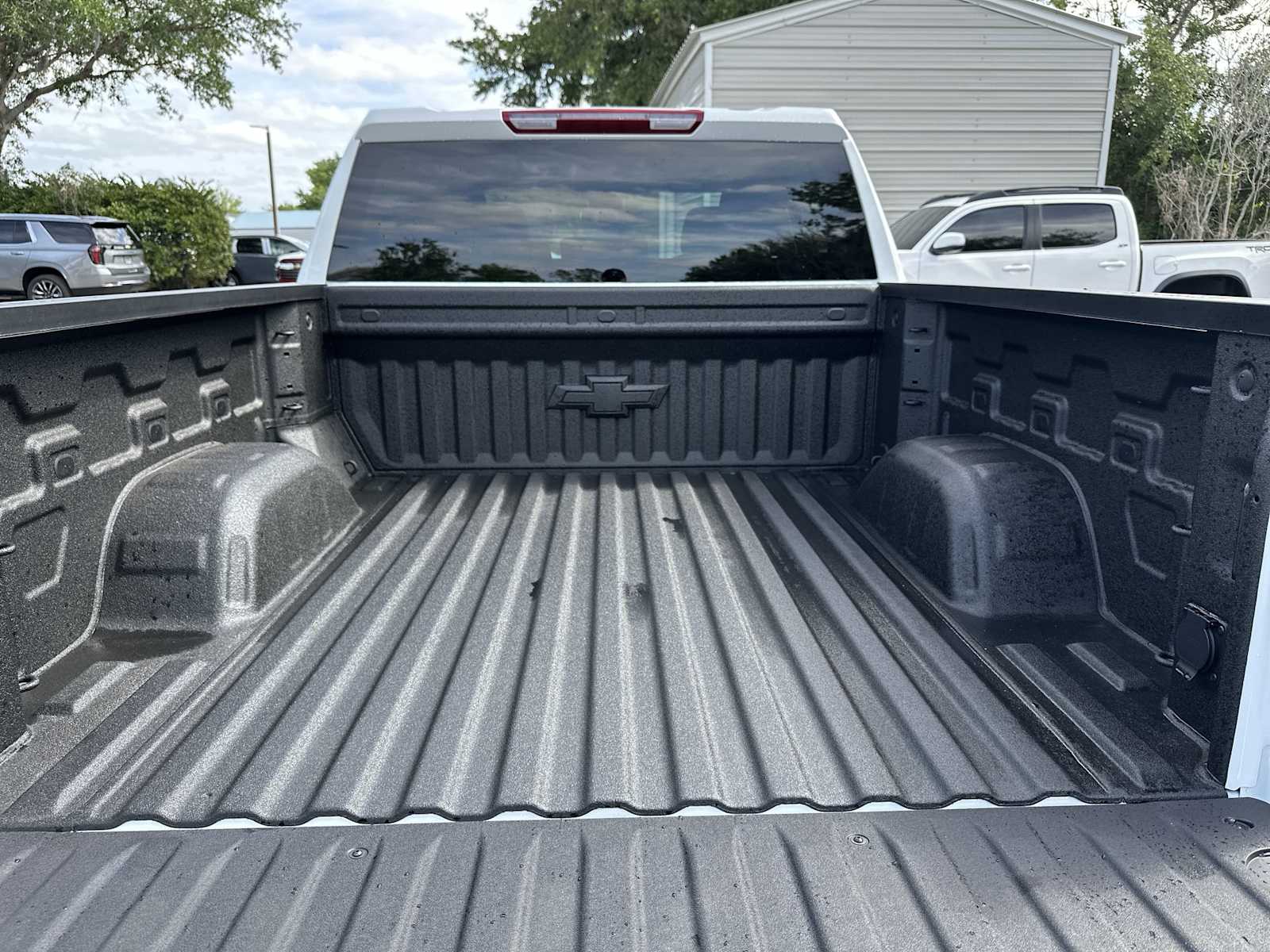 Thumbnail: 2026 Chevrolet Silverado 1500 - 25
