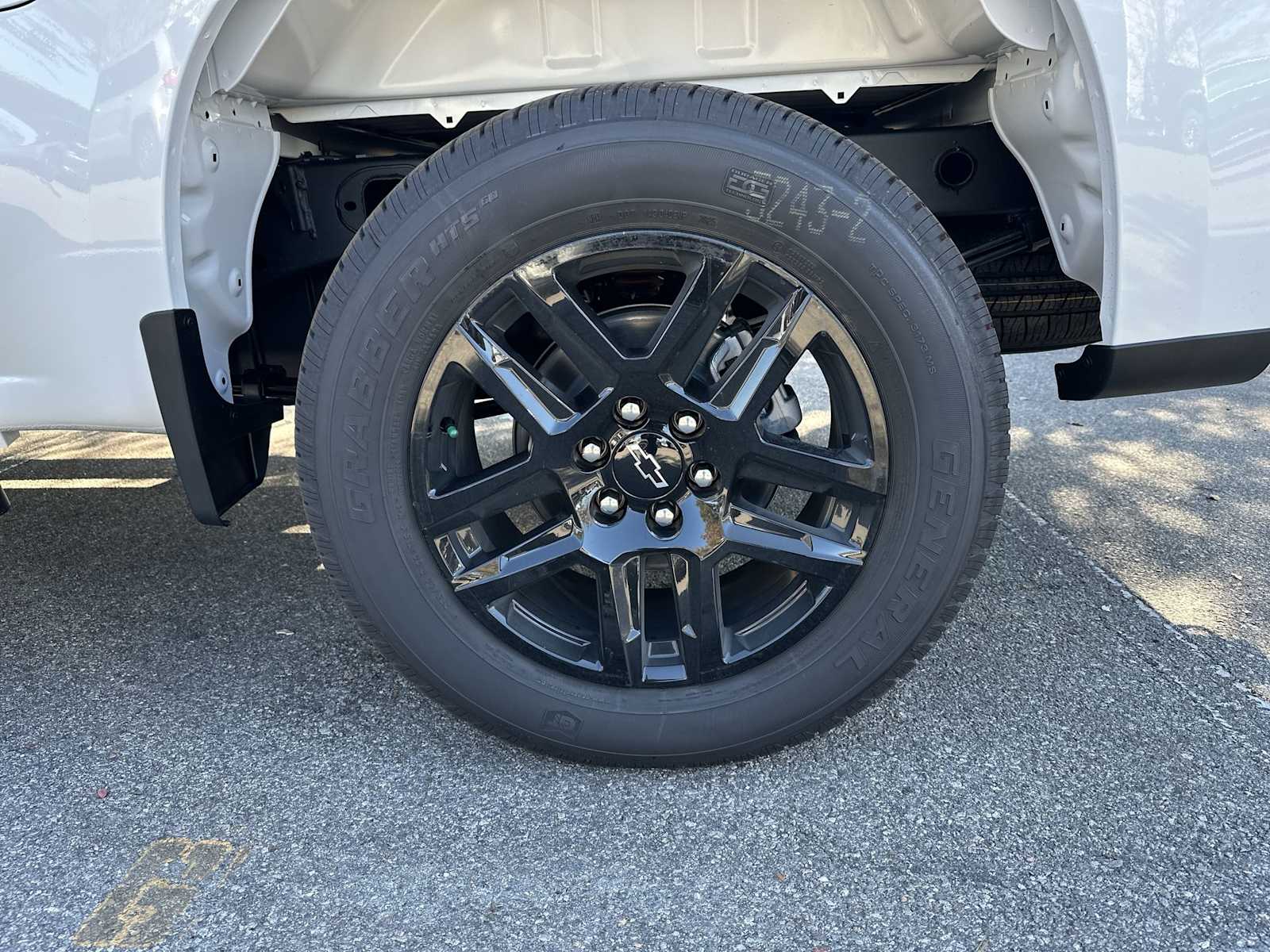 Thumbnail: 2026 Chevrolet Silverado 1500 - 12