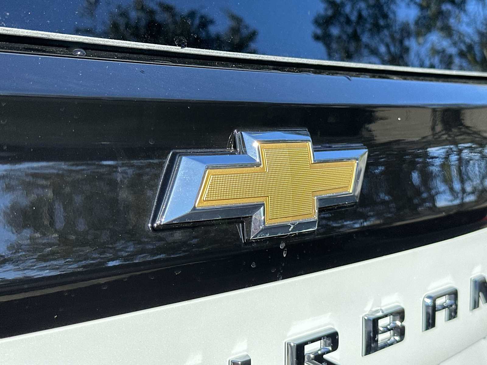 Thumbnail: 2026 Chevrolet Suburban - 10