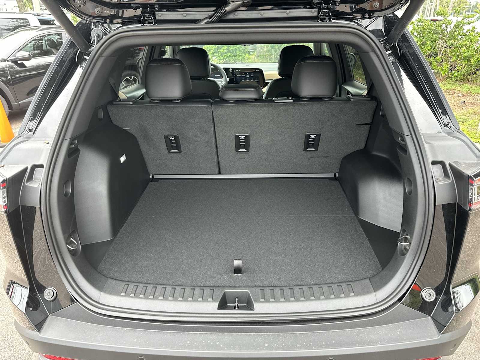 Thumbnail: 2026 Chevrolet Equinox - 25