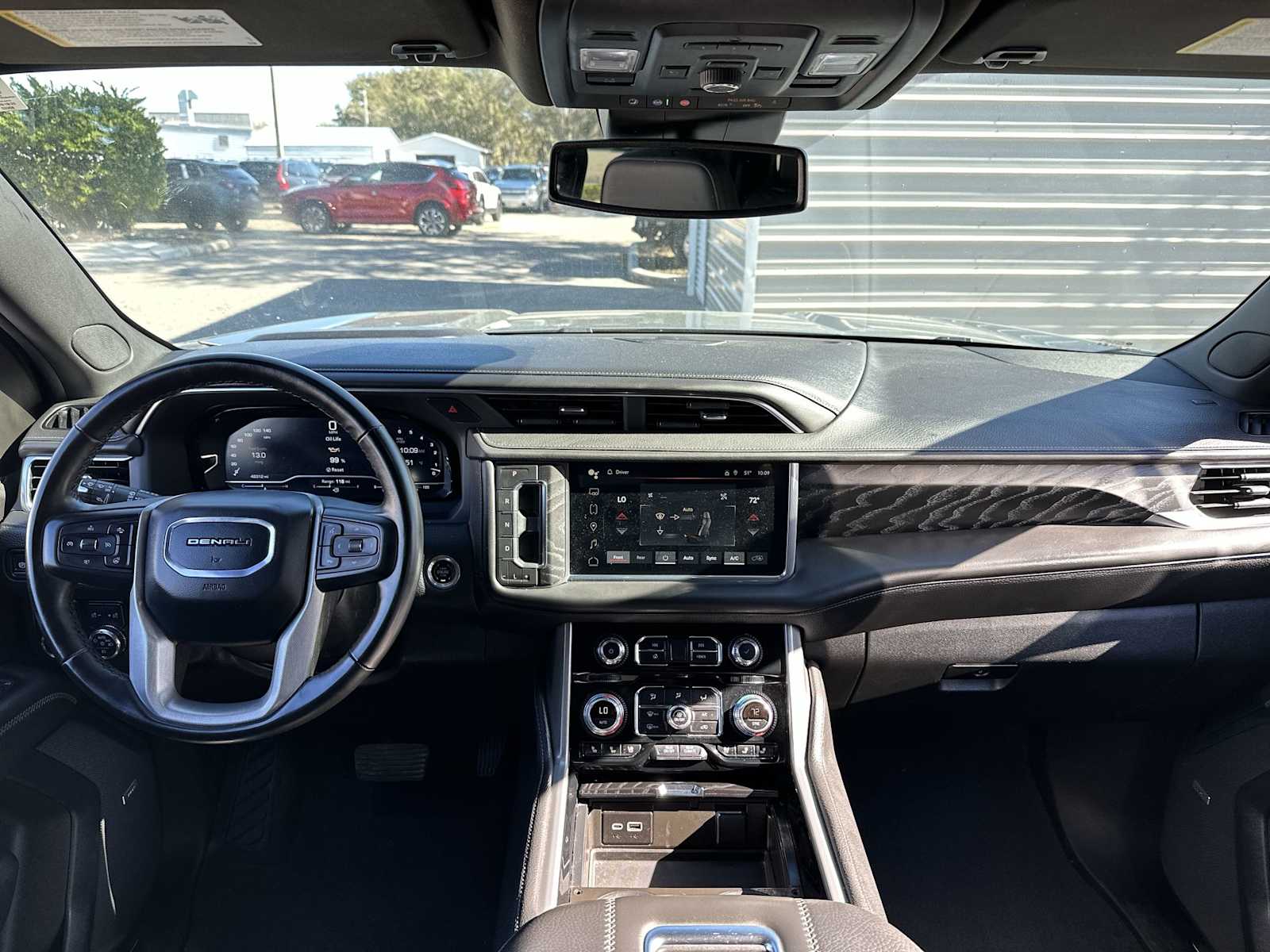 Thumbnail: 2024 GMC Yukon XL - 14