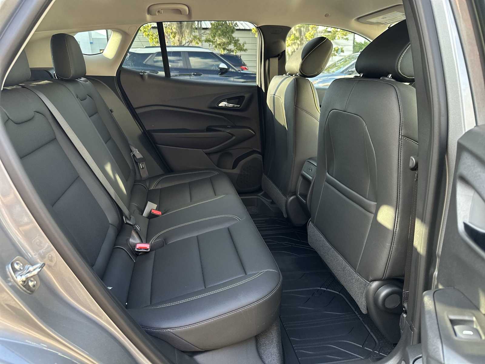 Thumbnail: 2026 Chevrolet Trax - 18