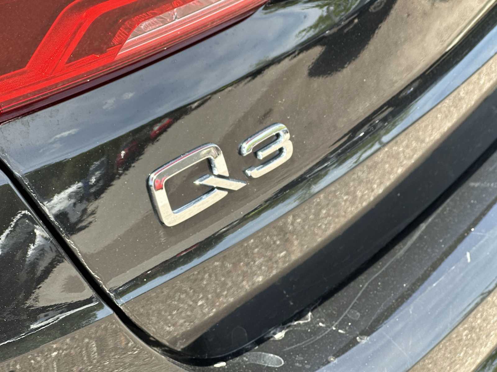 Thumbnail: 2024 Audi Q3 - 11