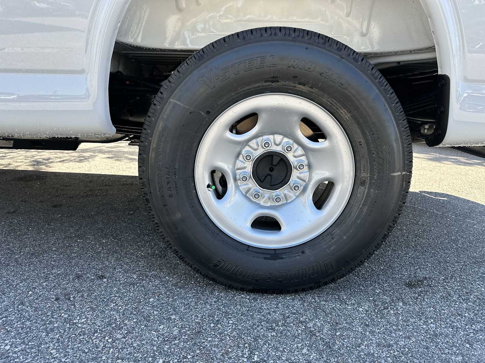 Thumbnail: 2025 Chevrolet Express - 13