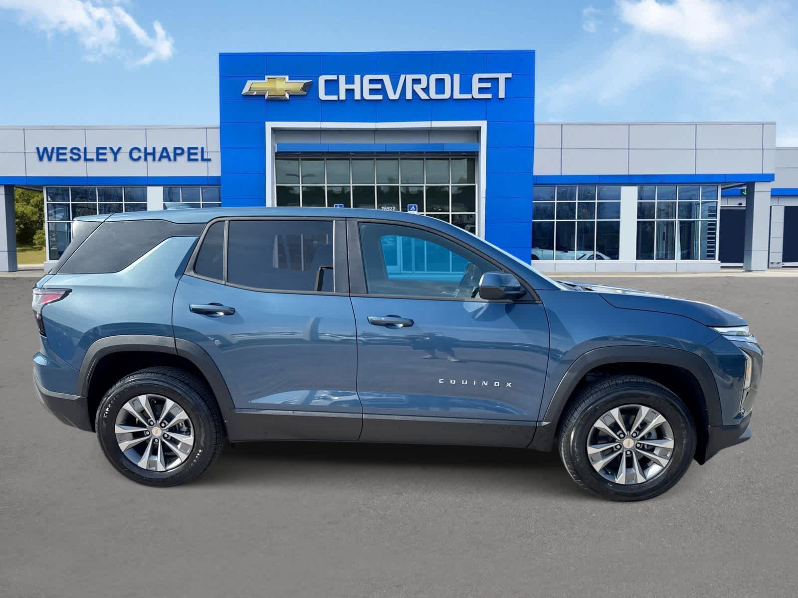 Thumbnail: 2026 Chevrolet Equinox - 9
