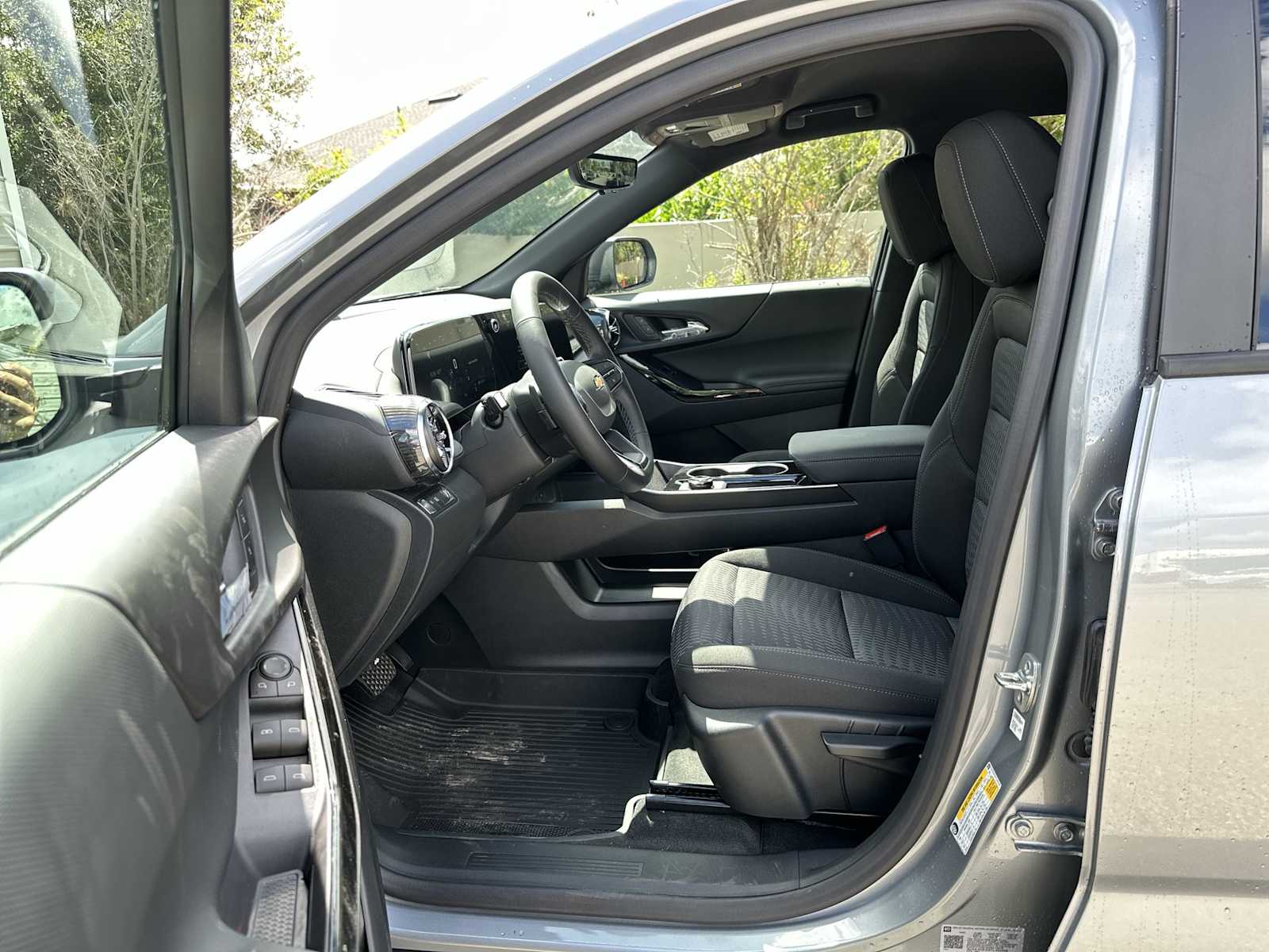 Thumbnail: 2026 Chevrolet Equinox - 2