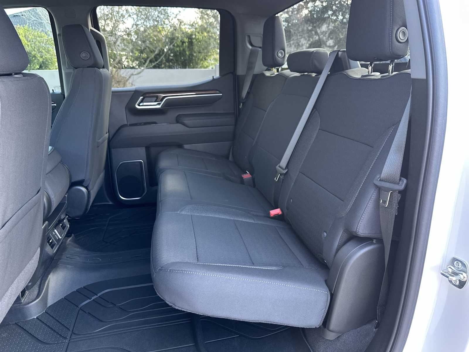 Thumbnail: 2026 Chevrolet Silverado 1500 - 17