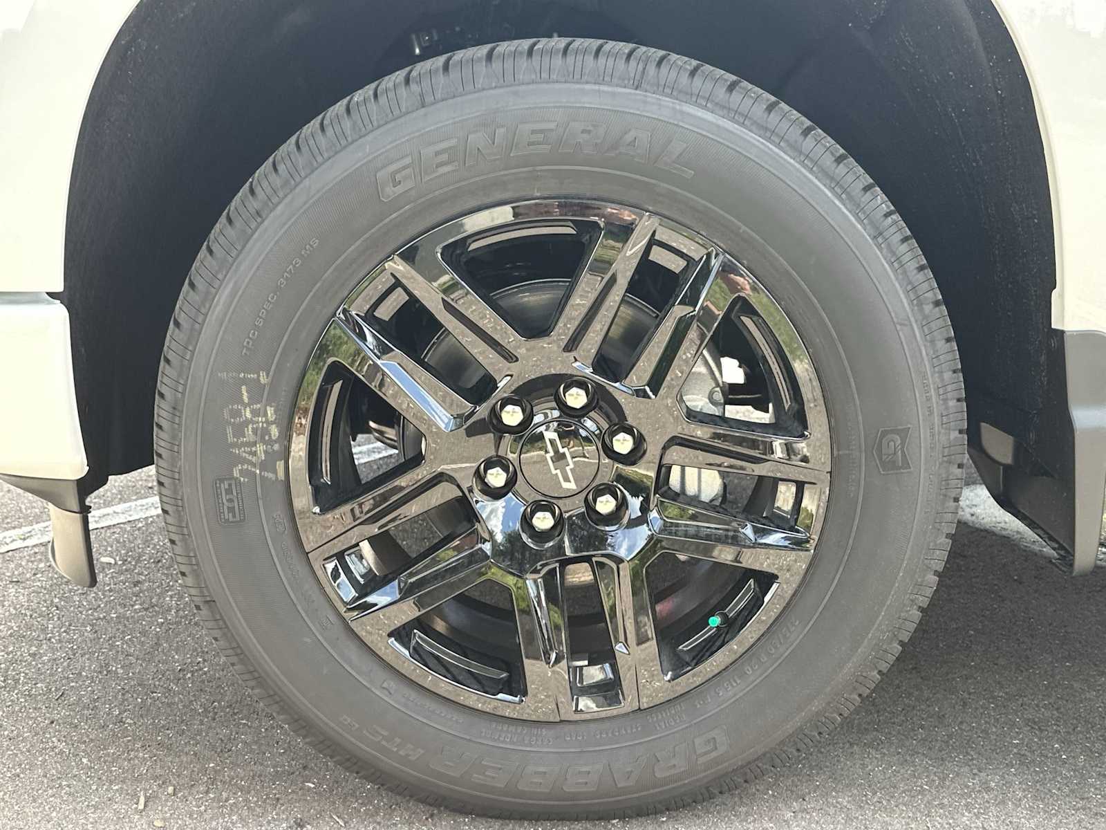 Thumbnail: 2025 Chevrolet Silverado 1500 - 12