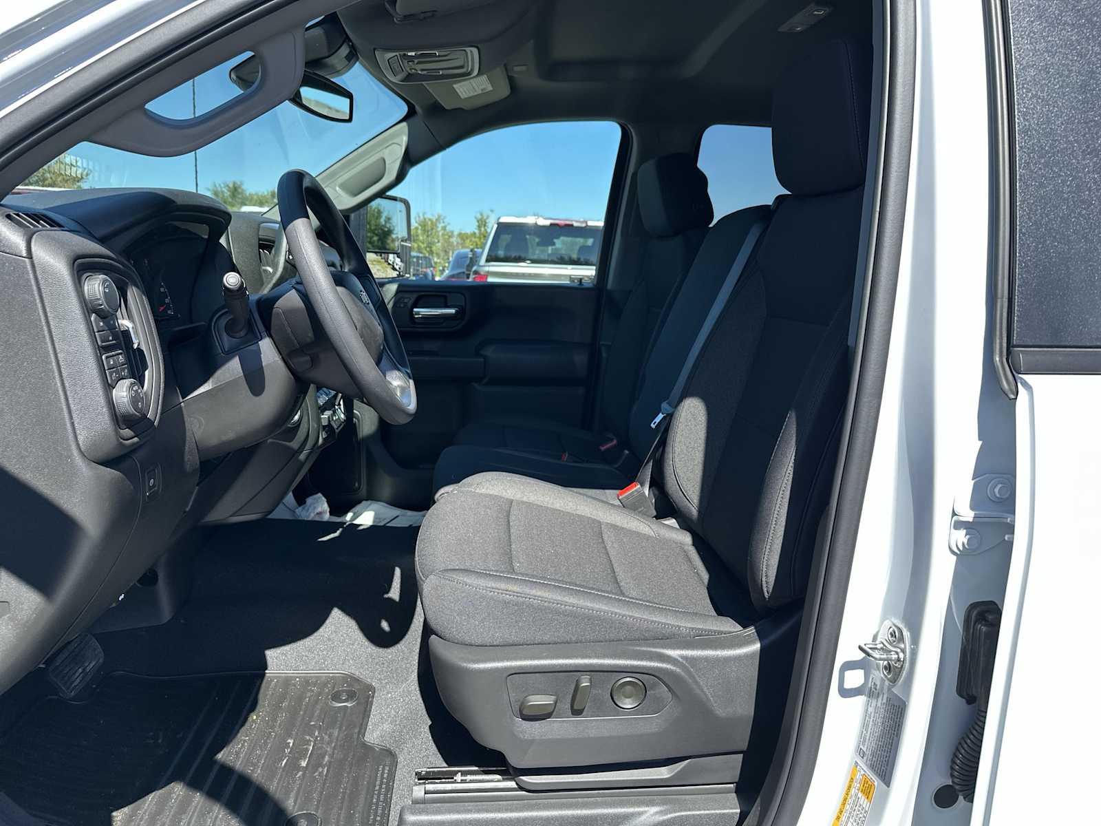 Thumbnail: 2026 Chevrolet Silverado 2500 - 2