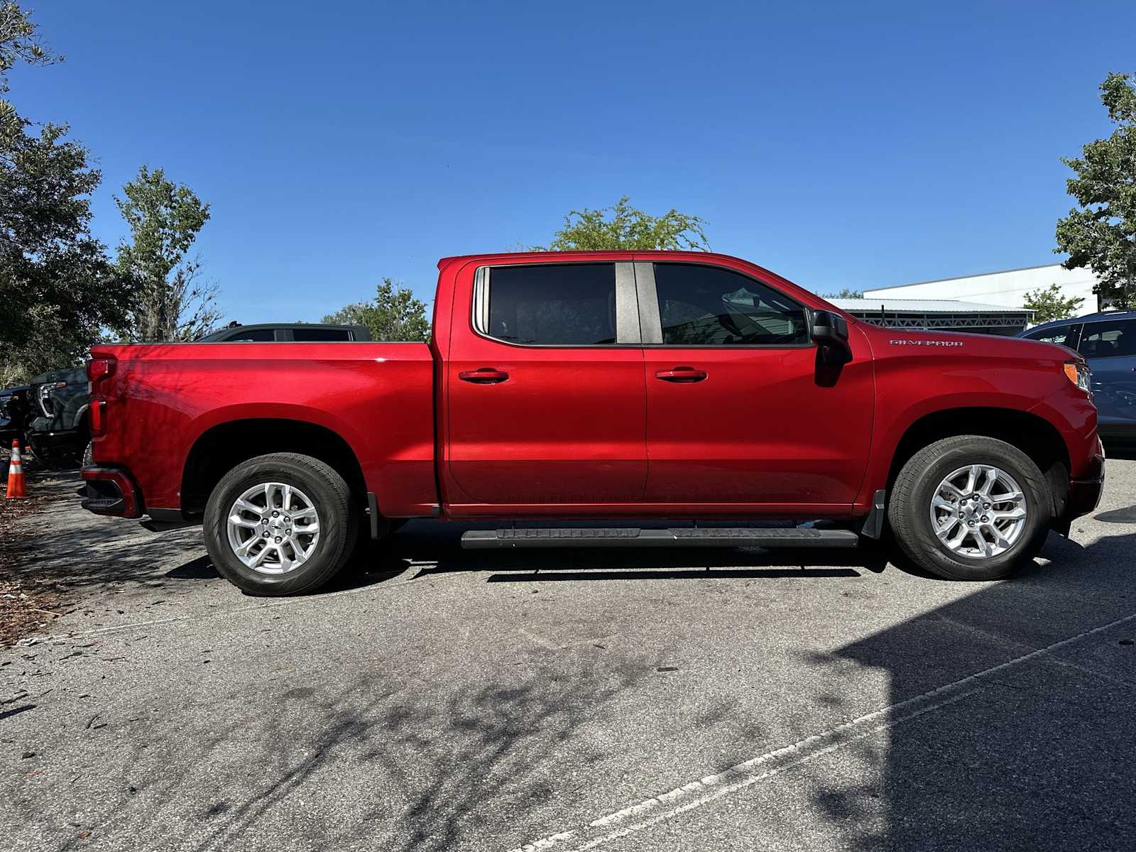 Thumbnail: 2023 Chevrolet Silverado 1500 - 13