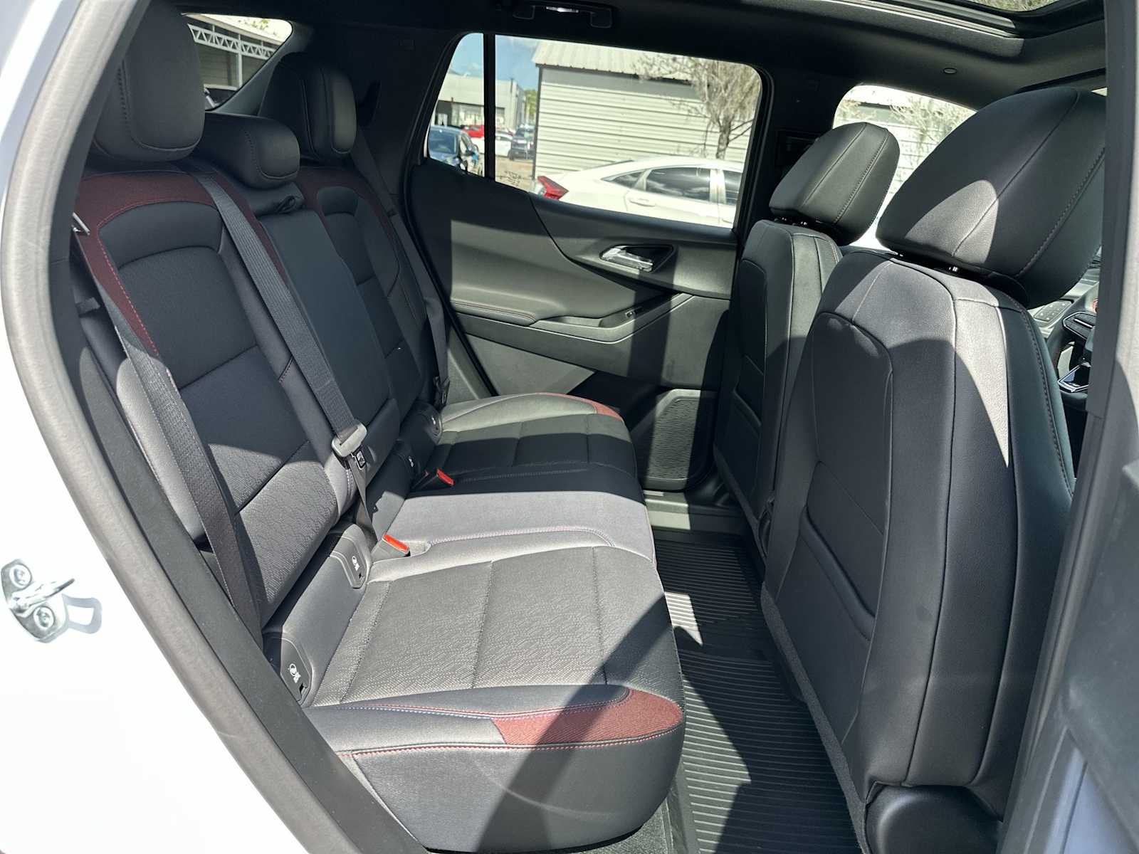 Thumbnail: 2026 Chevrolet Equinox - 18