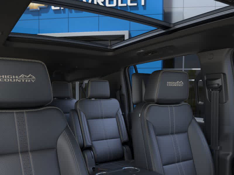 Thumbnail: 2026 Chevrolet Suburban - 24
