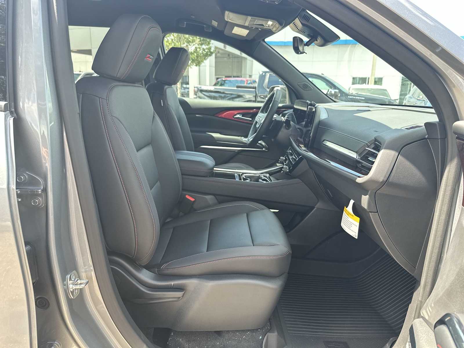 Thumbnail: 2026 Chevrolet Traverse - 19